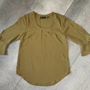 Versona - Green Blouse